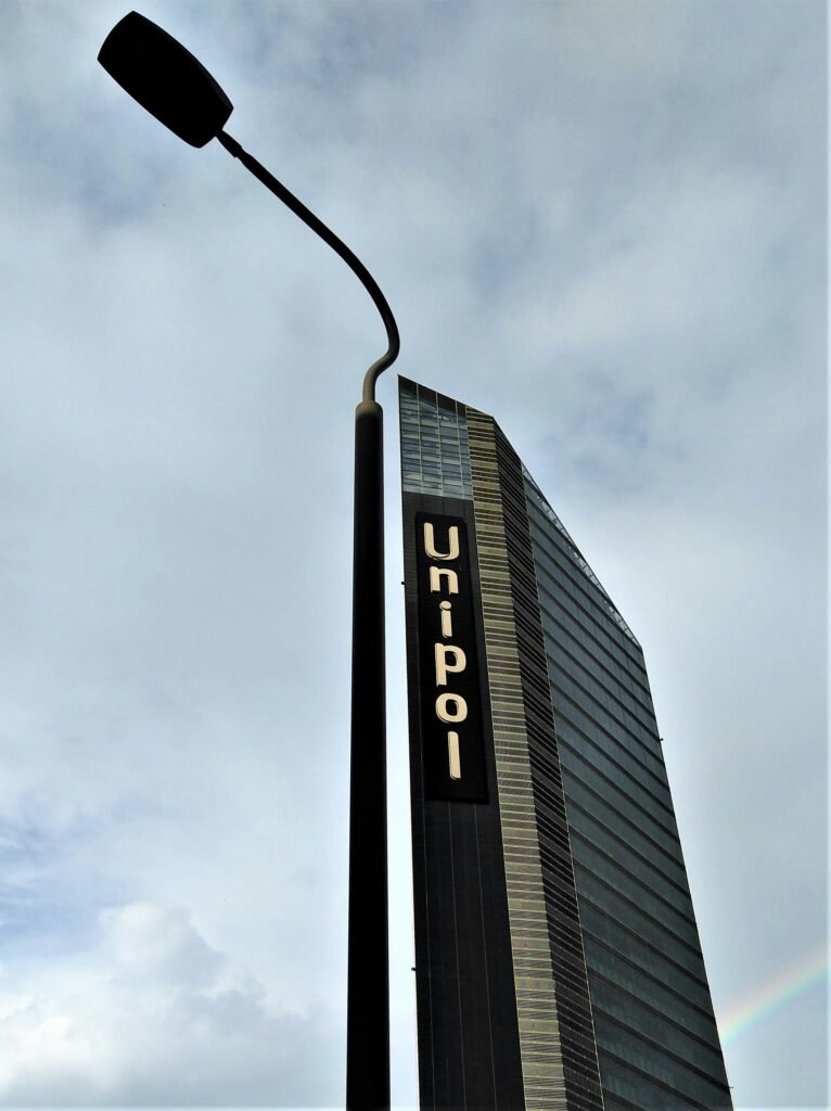 Unipol tower